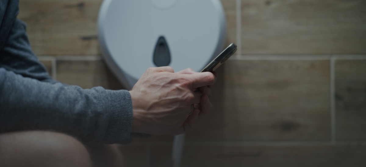 Scrolling on the seat? Think again